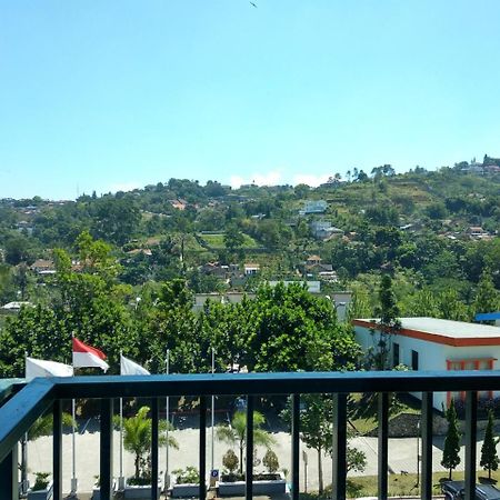 Marbella Suites Bandung Cimenyan ภายนอก รูปภาพ