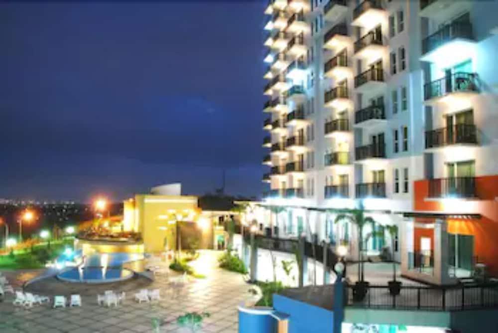 Marbella Suites Bandung Cimenyan ภายนอก รูปภาพ