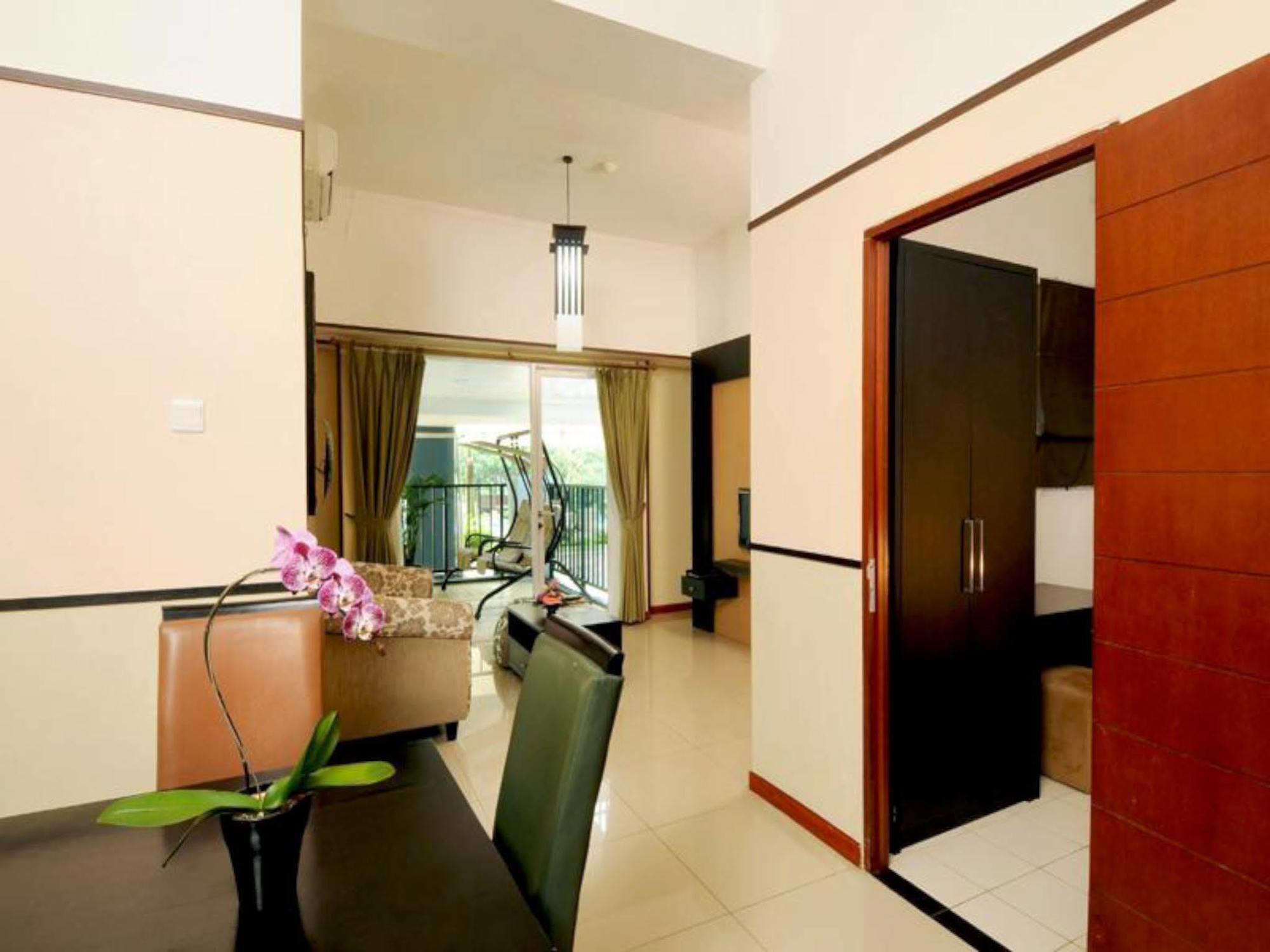 Marbella Suites Bandung Cimenyan ภายนอก รูปภาพ
