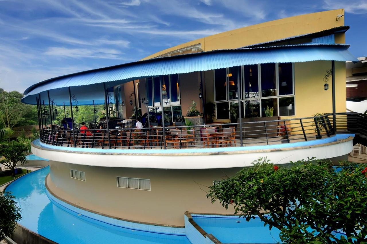 Marbella Suites Bandung Cimenyan ภายนอก รูปภาพ