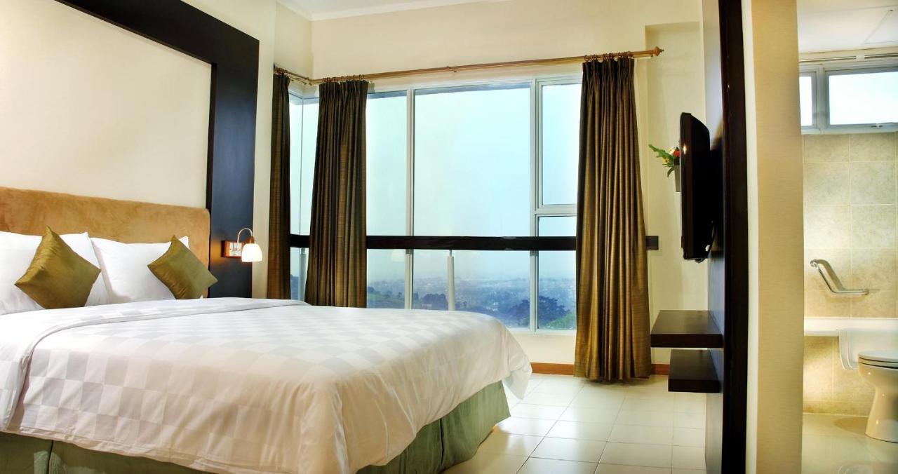 Marbella Suites Bandung Cimenyan ภายนอก รูปภาพ